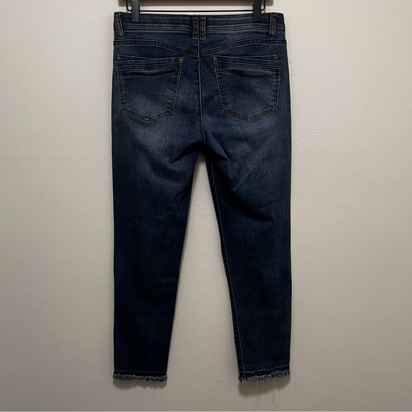 DEMOCRACY AB Technology Distressed Medium Wash Raw Hem Skinny Jeans Size 8 - Picture 2 of 11